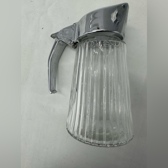 UWO Germany Ribbed Glass/Stainless/Plastic Syrup Pitcher - Picture 6 of 7